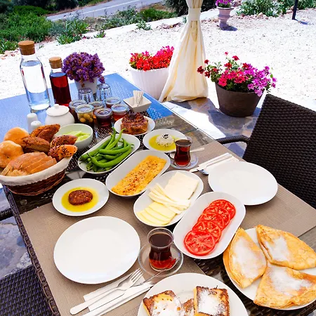 Hotel Aika Akvaryum Tenedos