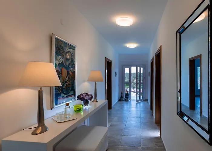 Aika Akvaryum Hotel *