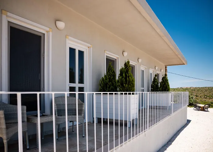 Aika Akvaryum Bozcaada